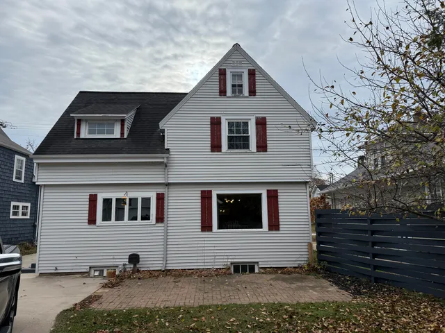 $225,000 | 1712 28th Street, Two Rivers, WI 54241