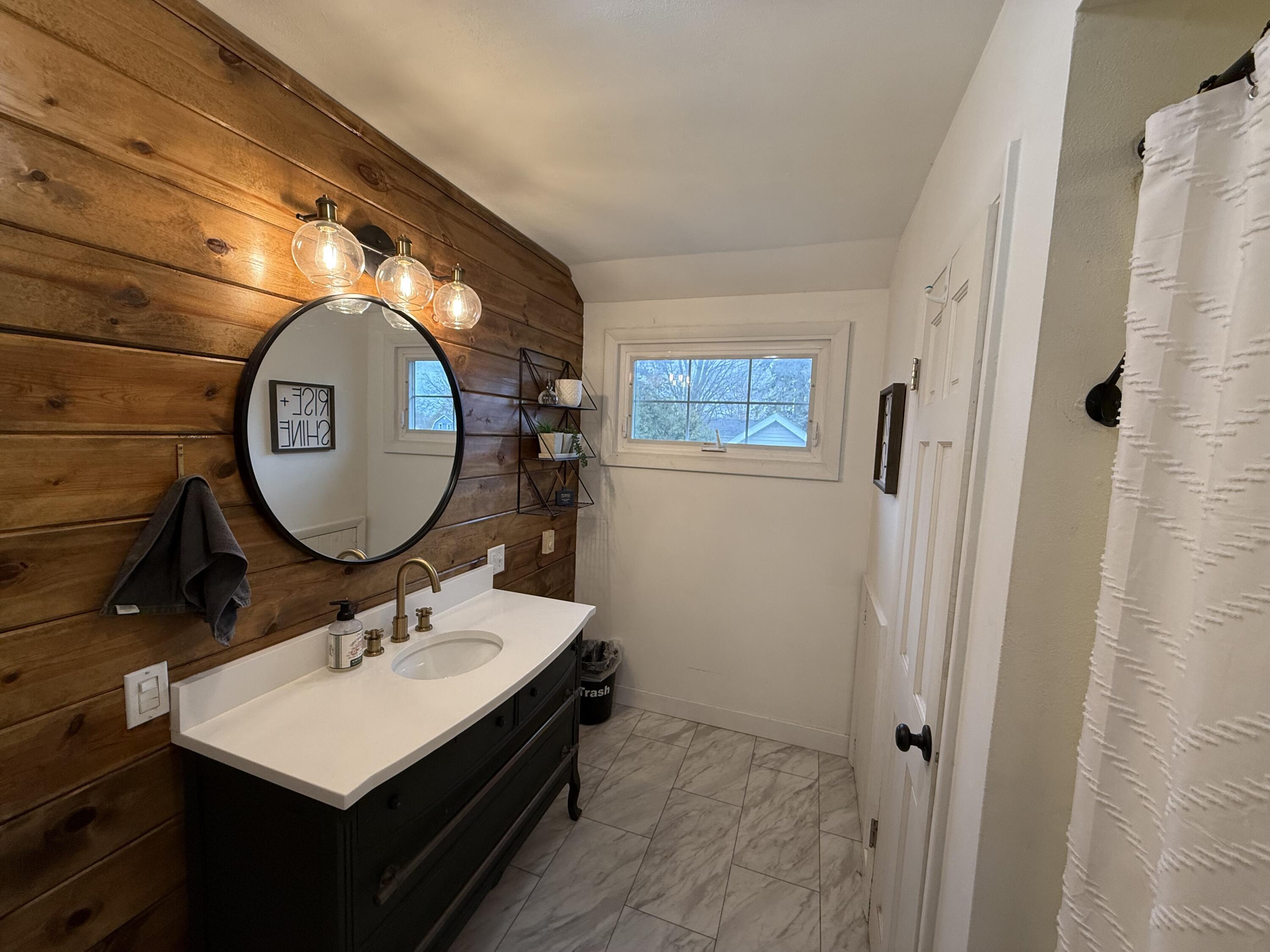 1712 28th Street Two Rivers, WI 54241 - Photo 10 of 26 2