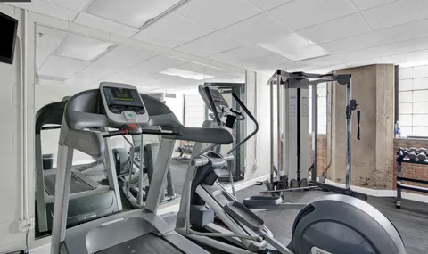 $395,000 | 320 East 21st Street, Unit 606, Chicago, IL 60616