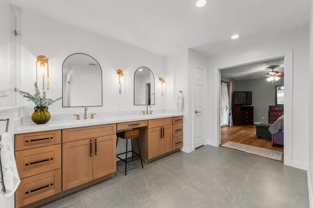 $559,500 | 2107 Level Oak Place, The Woodlands, TX 77380