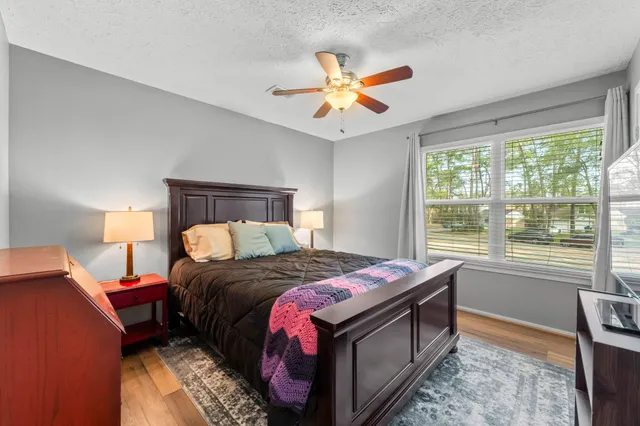 $559,500 | 2107 Level Oak Place, The Woodlands, TX 77380