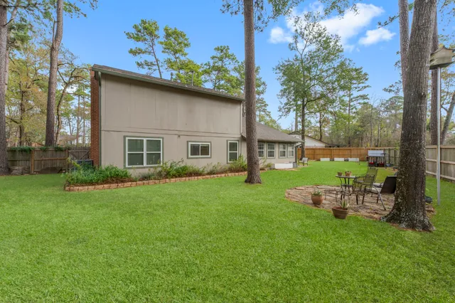$559,500 | 2107 Level Oak Place, The Woodlands, TX 77380