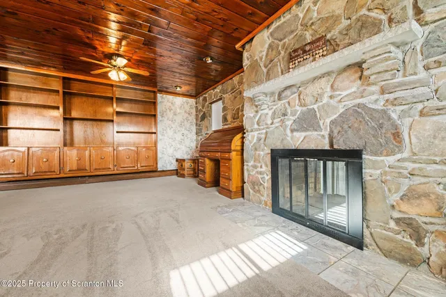 $359,500 | 15 Frank Street, Carbondale, PA 18407