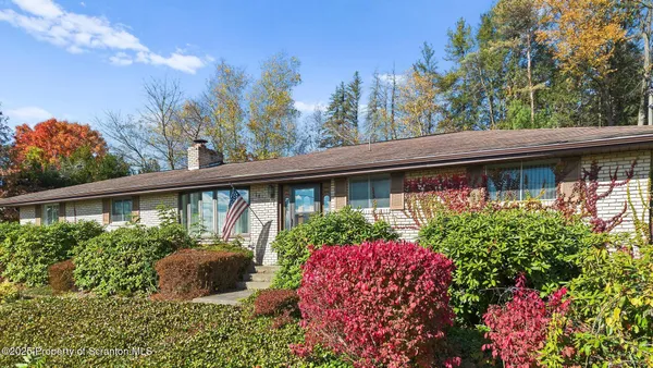 $335,000 | 15 Frank Street, Carbondale, PA 18407