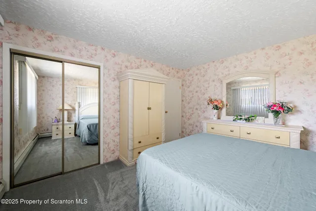 $359,500 | 15 Frank Street, Carbondale, PA 18407