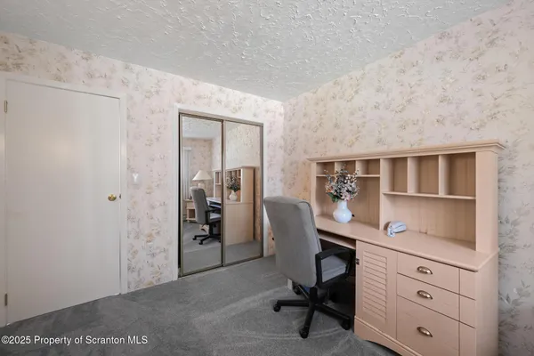 $335,000 | 15 Frank Street, Carbondale, PA 18407