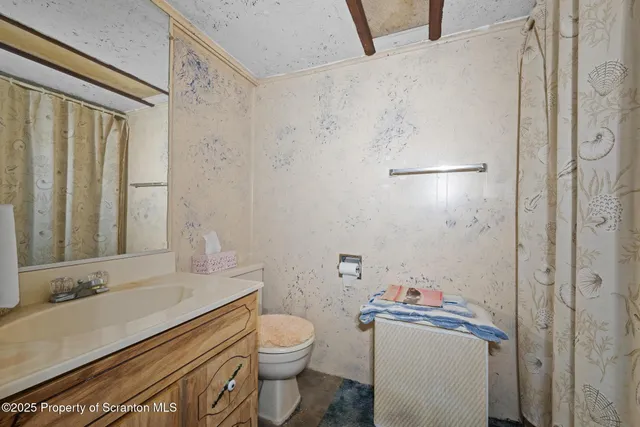 $359,500 | 15 Frank Street, Carbondale, PA 18407