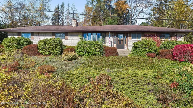 $359,500 | 15 Frank Street, Carbondale, PA 18407