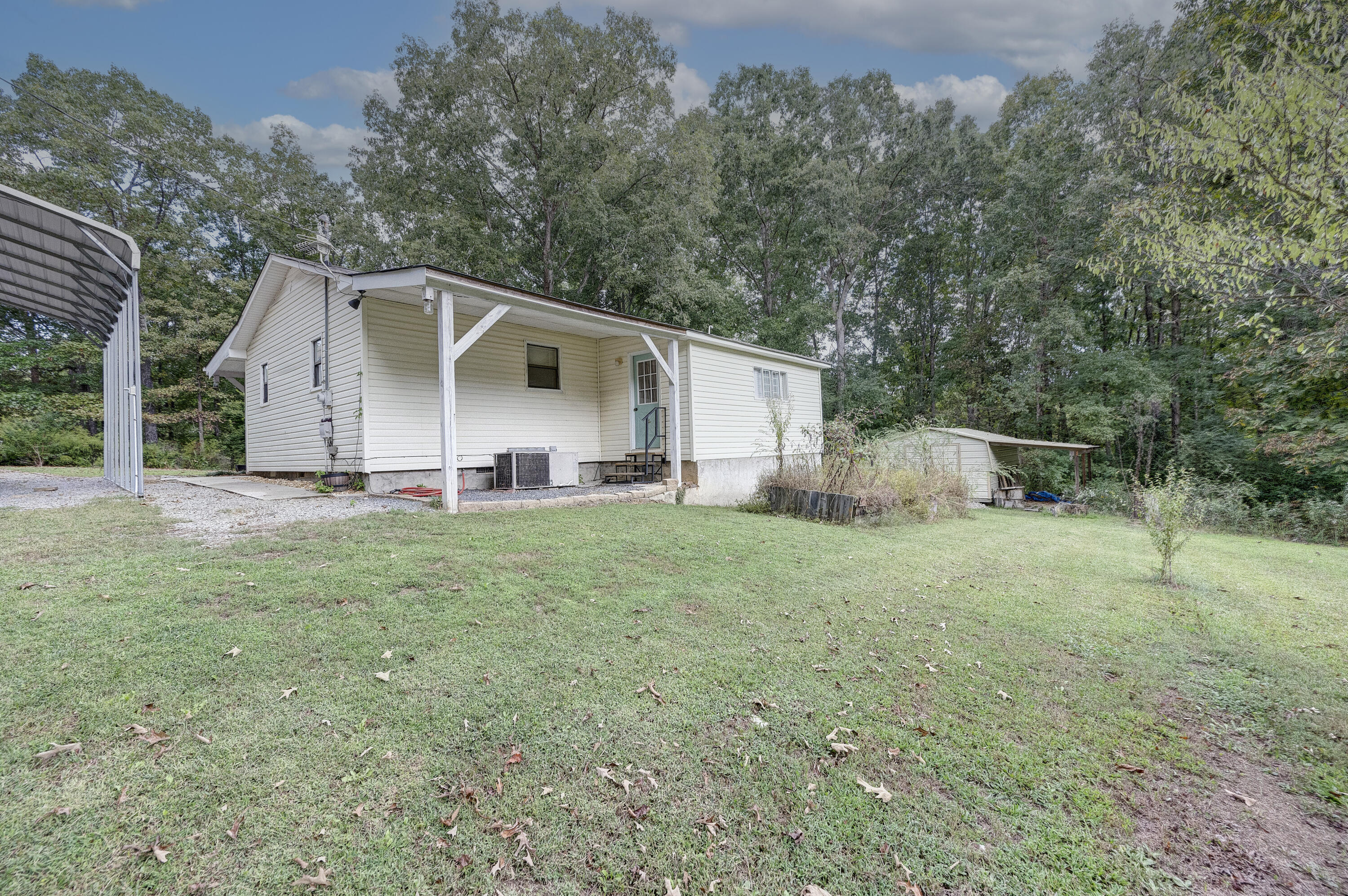 350 Wilbanks Road Chatsworth, GA 30705 - Photo 25 of 35 DSC_35711