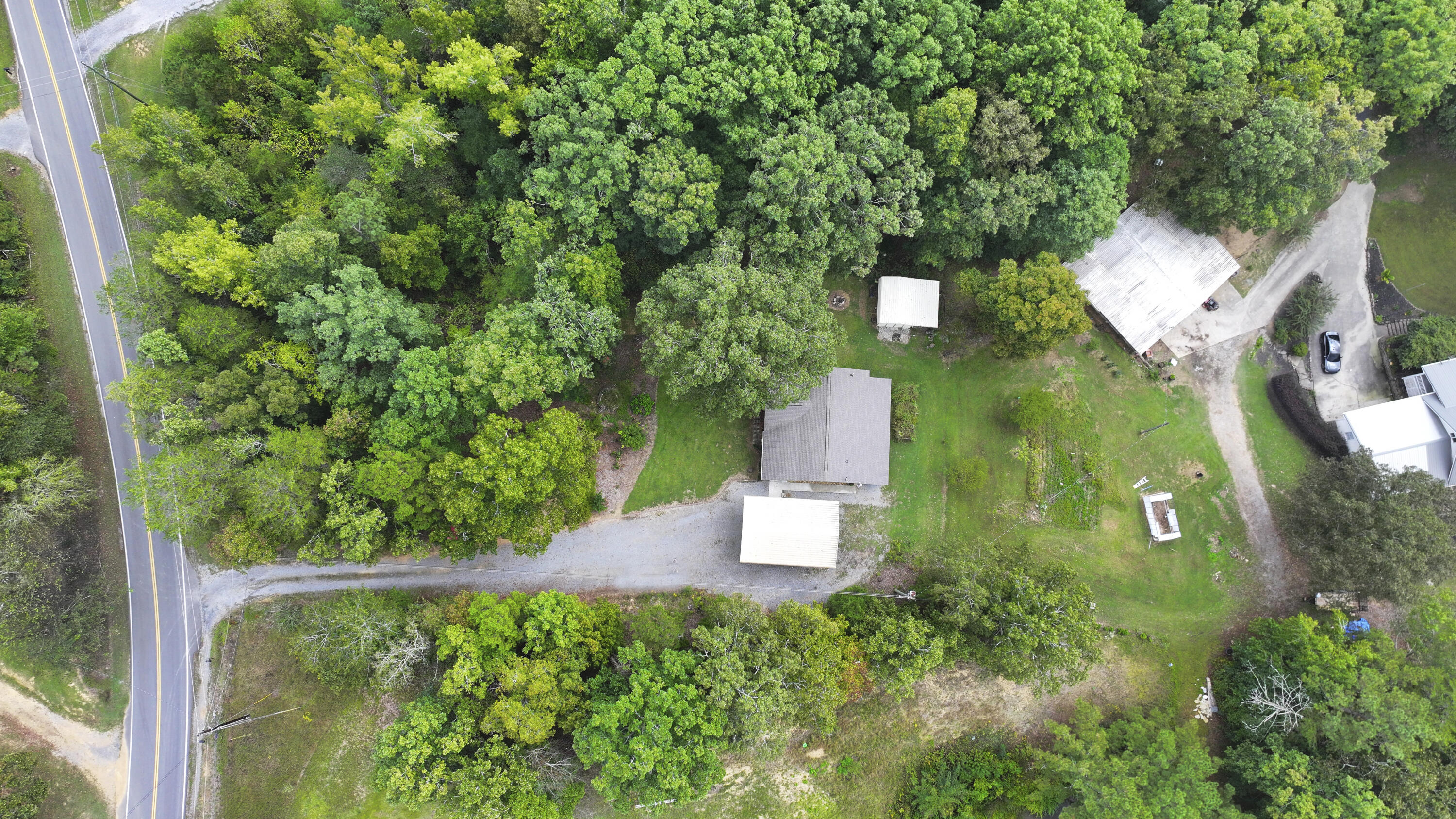 350 Wilbanks Road Chatsworth, GA 30705 - Photo 32 of 35 DJI_20250929144401_0036_D