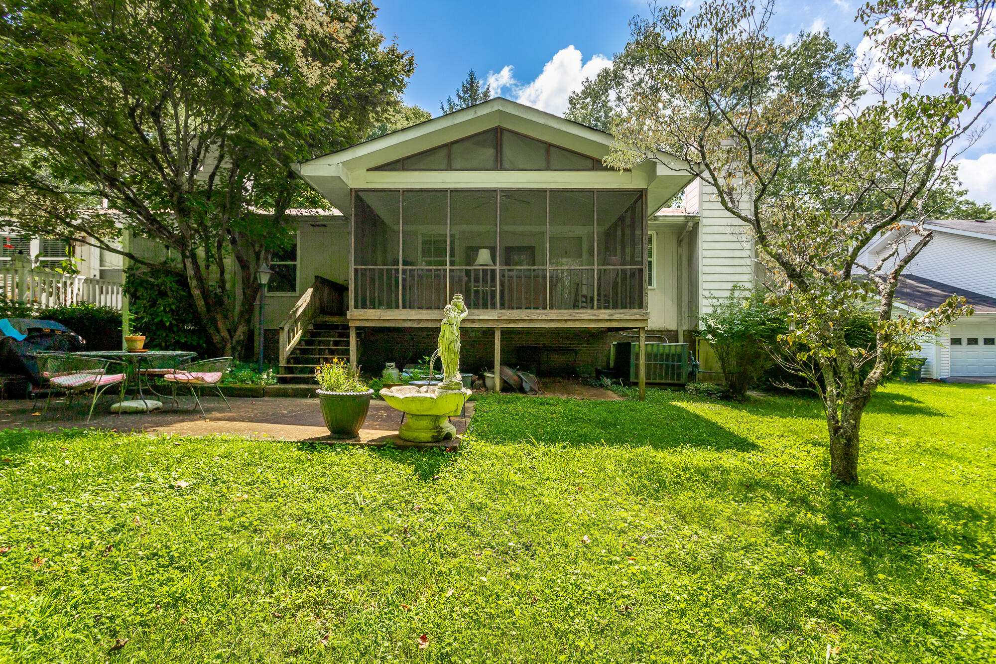 844 South Murrell Road Signal Mountain, TN 37377 - Photo 12 of 43 Exterior 12