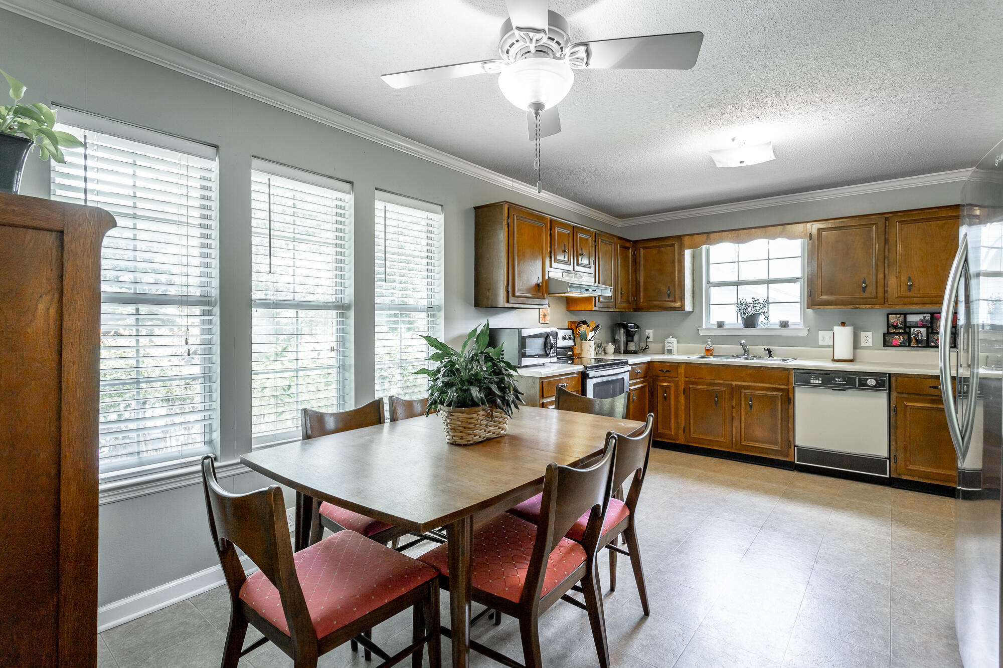 844 South Murrell Road Signal Mountain, TN 37377 - Photo 27 of 43 Interior B 1