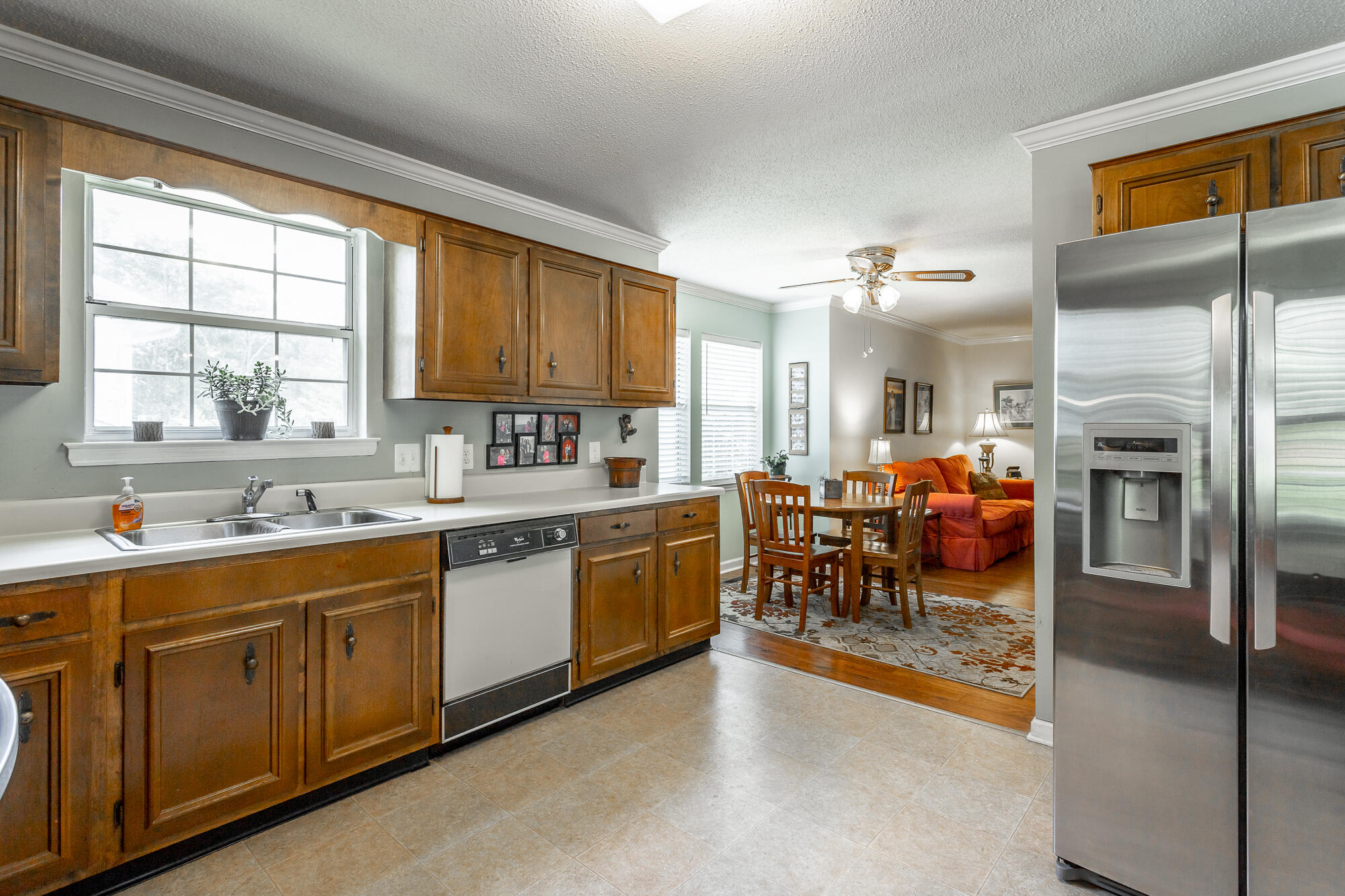 844 South Murrell Road Signal Mountain, TN 37377 - Photo 28 of 43 Interior B 2