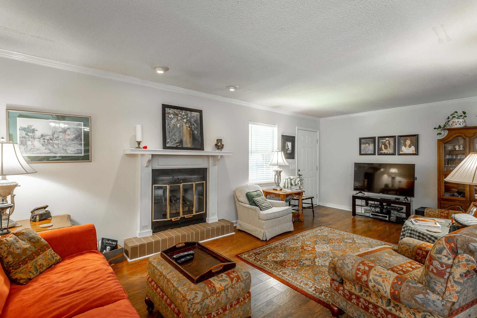 844 South Murrell Road Signal Mountain, TN 37377 - Photo 34 of 43 Interior B 8