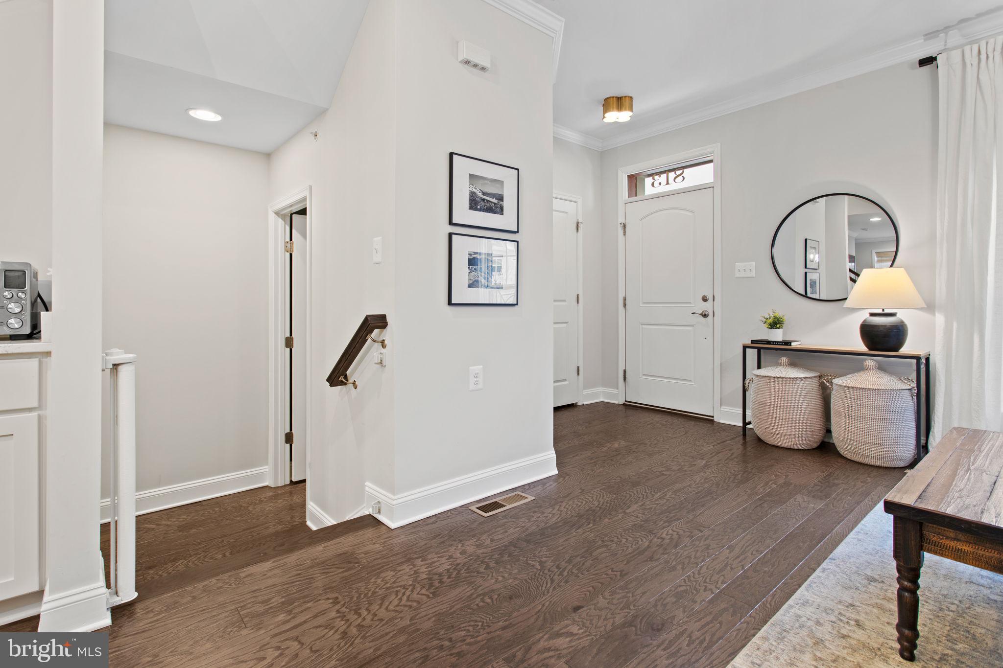 813 Lindley Road Frederick, MD 21701 - Photo 12 of 66 Front Entryway