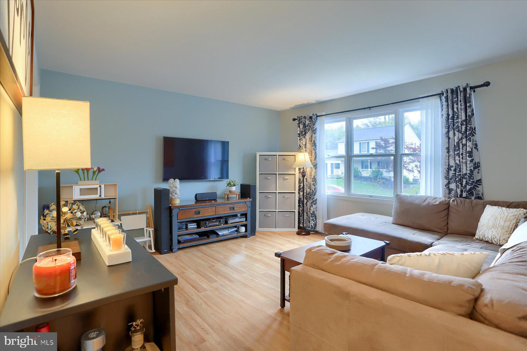 6435 Taunton Road Harrisburg, PA 17111 - Photo 2 of 36 Gallery Image 2