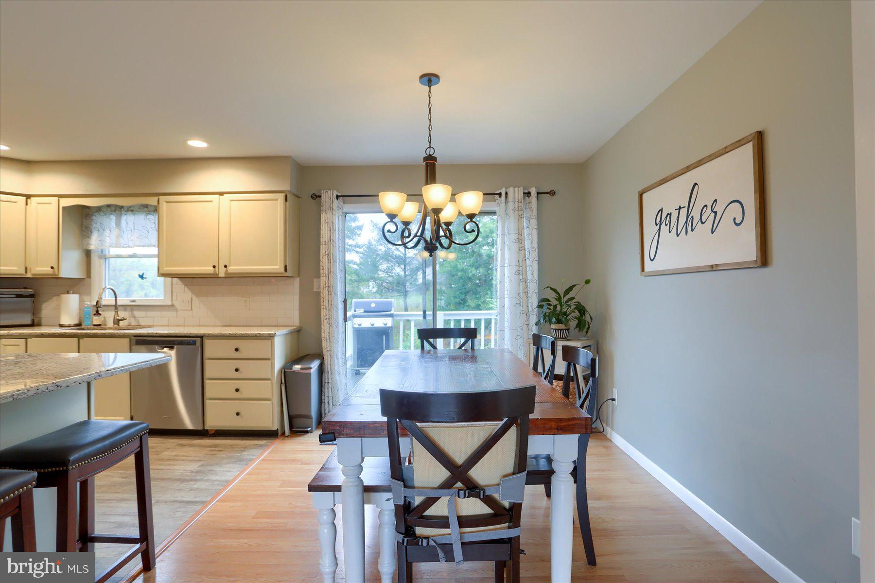 6435 Taunton Road Harrisburg, PA 17111 - Photo 4 of 36 Gallery Image 4