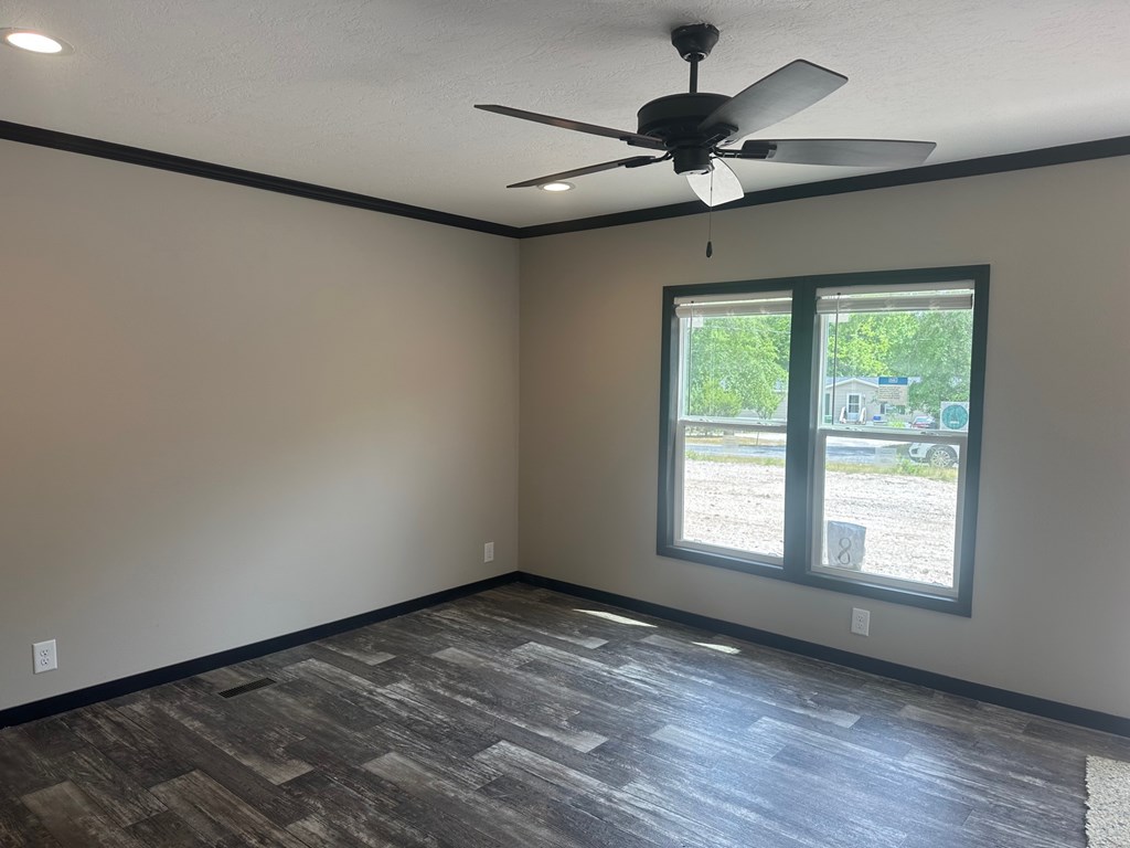 712 Freetown Road Hodges, SC 29653 - Photo 18 of 34