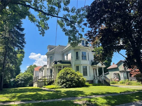 $184,900 | 229 Park Avenue, Oneida, NY 13421