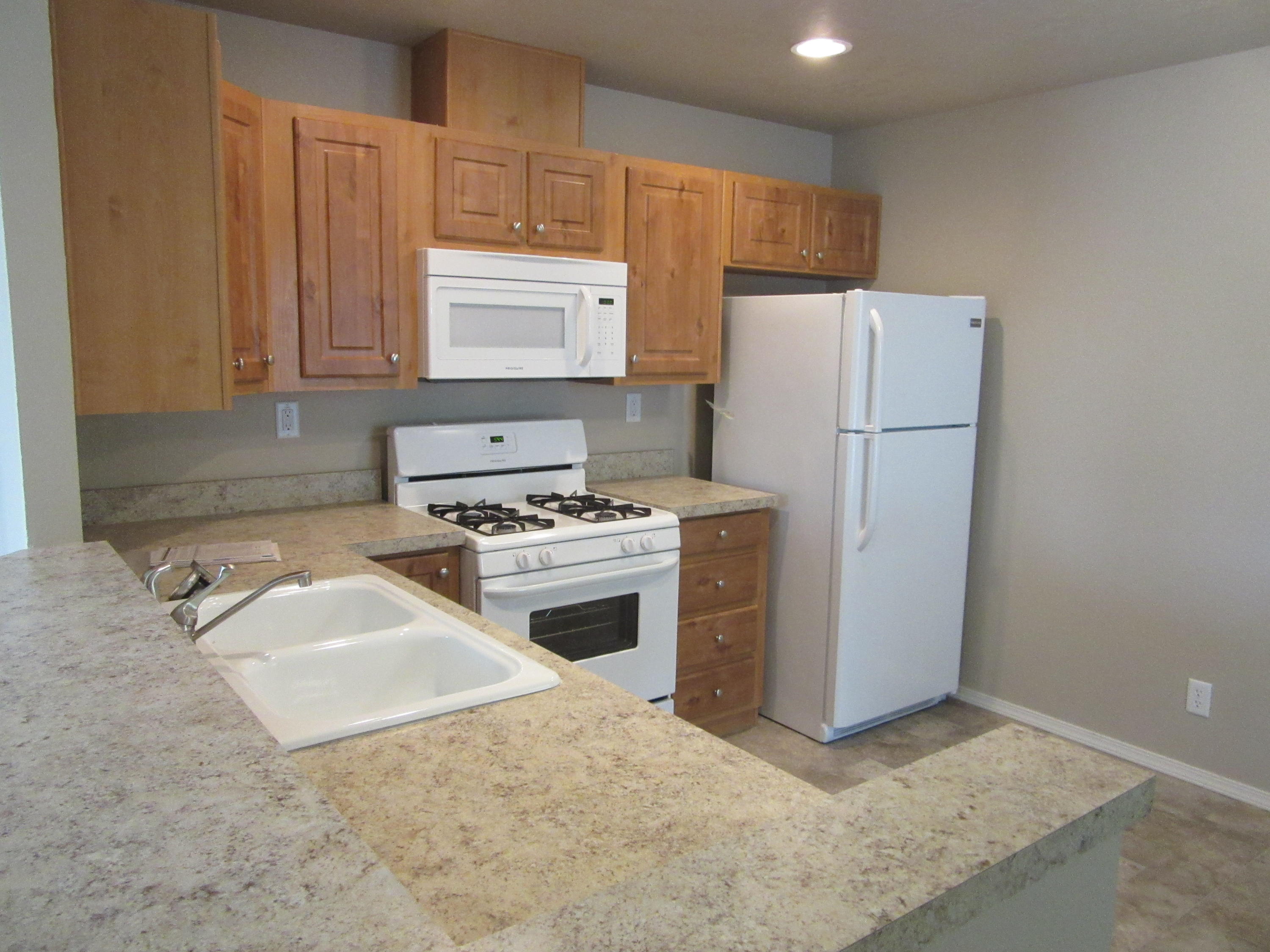 72 West Coast Road, Unit 18 Redway, CA 95560 - Photo 2 of 7