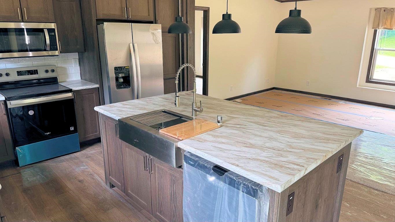 73 Morningside Baraboo, WI 53913 - Photo 5 of 49