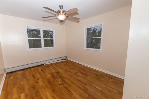 $3,600 | 27 Park Place, Unit 2, Lynbrook, NY 11563
