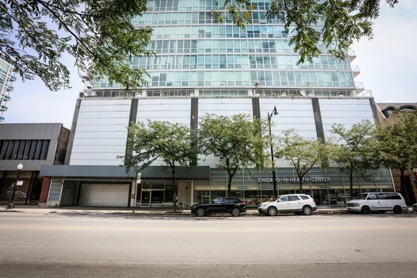 $2,600 | 1845 South Michigan Avenue, Unit 1204, Chicago, IL 60616