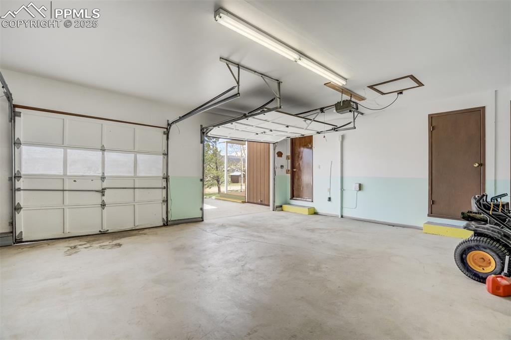 65 Yeoman Lane Divide, CO 80814 - Photo 16 of 43 a view of a garage