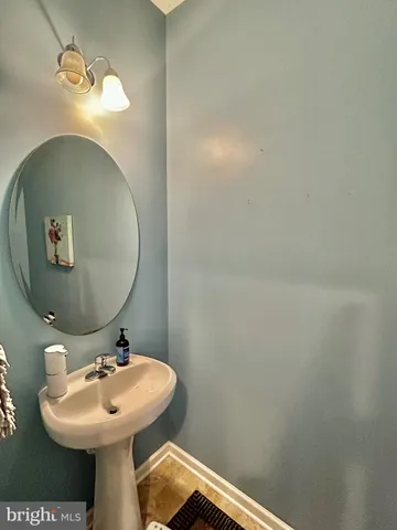 a view of livingroom with furniture and window