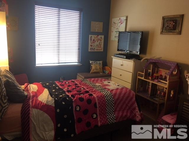 5411 Daybreak Drive Reno, NV 89523 - Photo 4 of 7 Photo 4