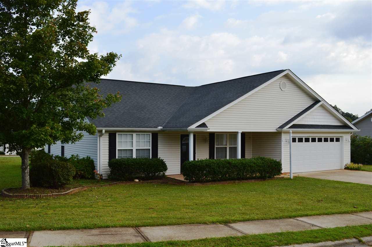 26 Dakota Road Greenville, SC 29617 - Photo 1 of 32 Gallery Image 1