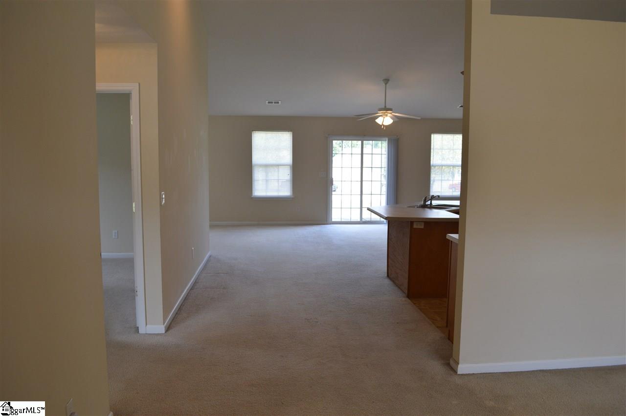 26 Dakota Road Greenville, SC 29617 - Photo 2 of 32 Gallery Image 2