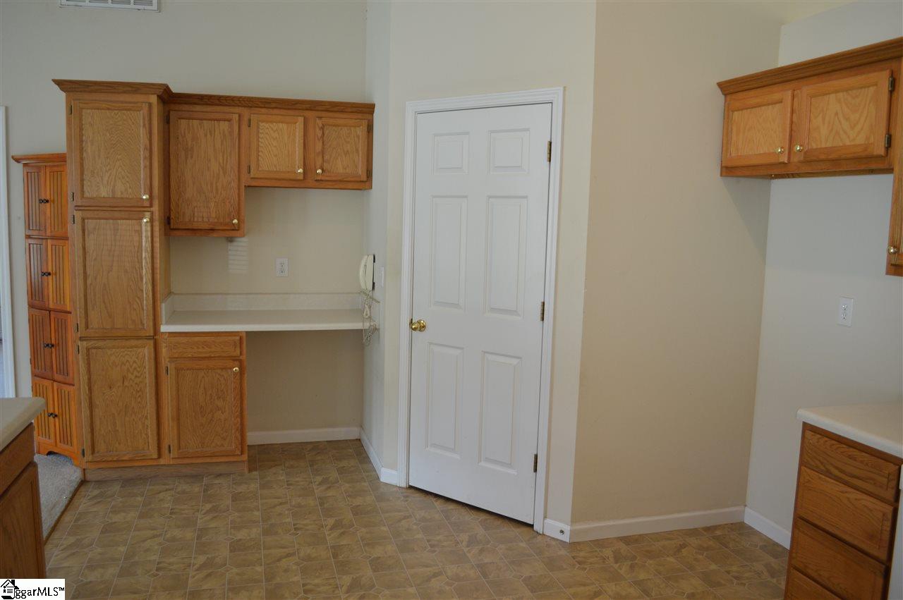 26 Dakota Road Greenville, SC 29617 - Photo 14 of 32 Gallery Image 14