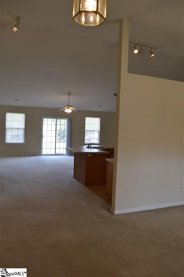 26 Dakota Road Greenville, SC 29617 - Photo 3 of 32 Gallery Image 3