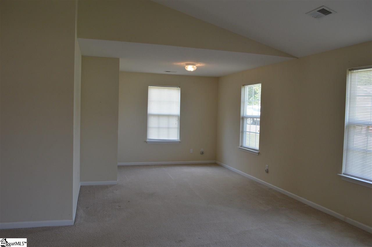 26 Dakota Road Greenville, SC 29617 - Photo 7 of 32 Gallery Image 7