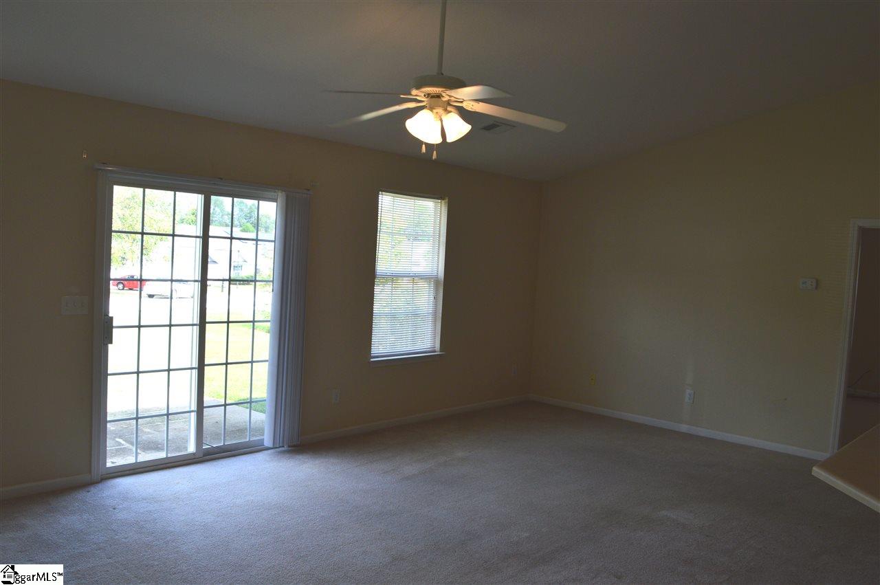 26 Dakota Road Greenville, SC 29617 - Photo 8 of 32 Gallery Image 8