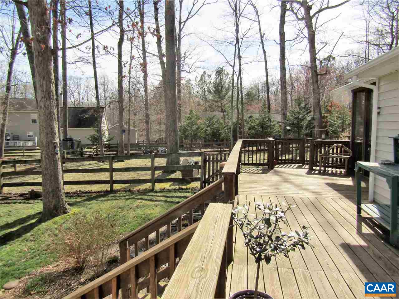 44 Amethyst Road Palmyra, VA 22963 - Photo 20 of 23 a view of a balcony with chairs