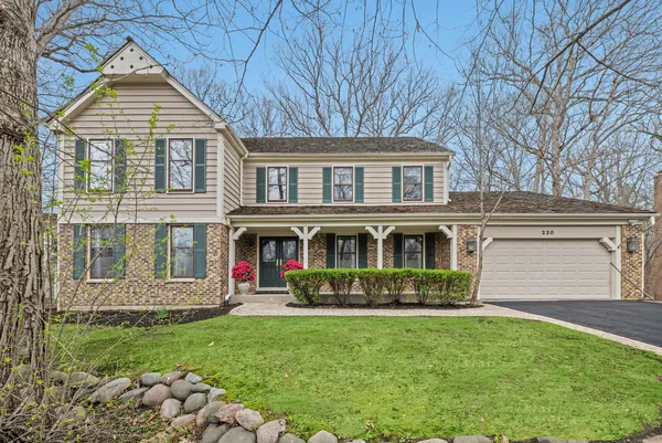 $899,000 | 220 Dover Circle, Lincolnshire, IL 60045