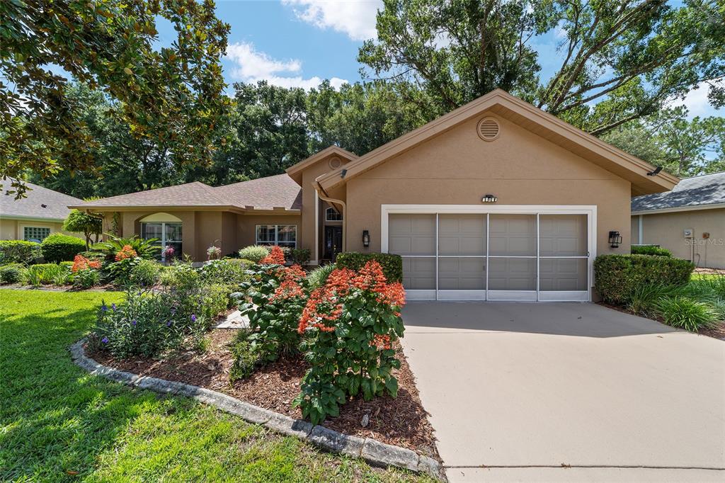 11465 Southwest 82nd Court Road Ocala, FL 34481 - Photo 1 of 54