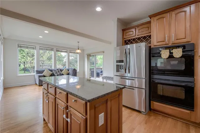 $690,000 | 14608 Chadwick Street, Leawood, KS 66224