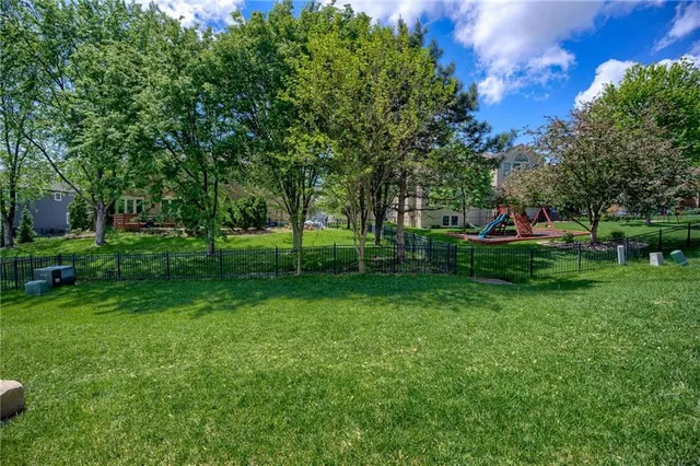 $690,000 | 14608 Chadwick Street, Leawood, KS 66224