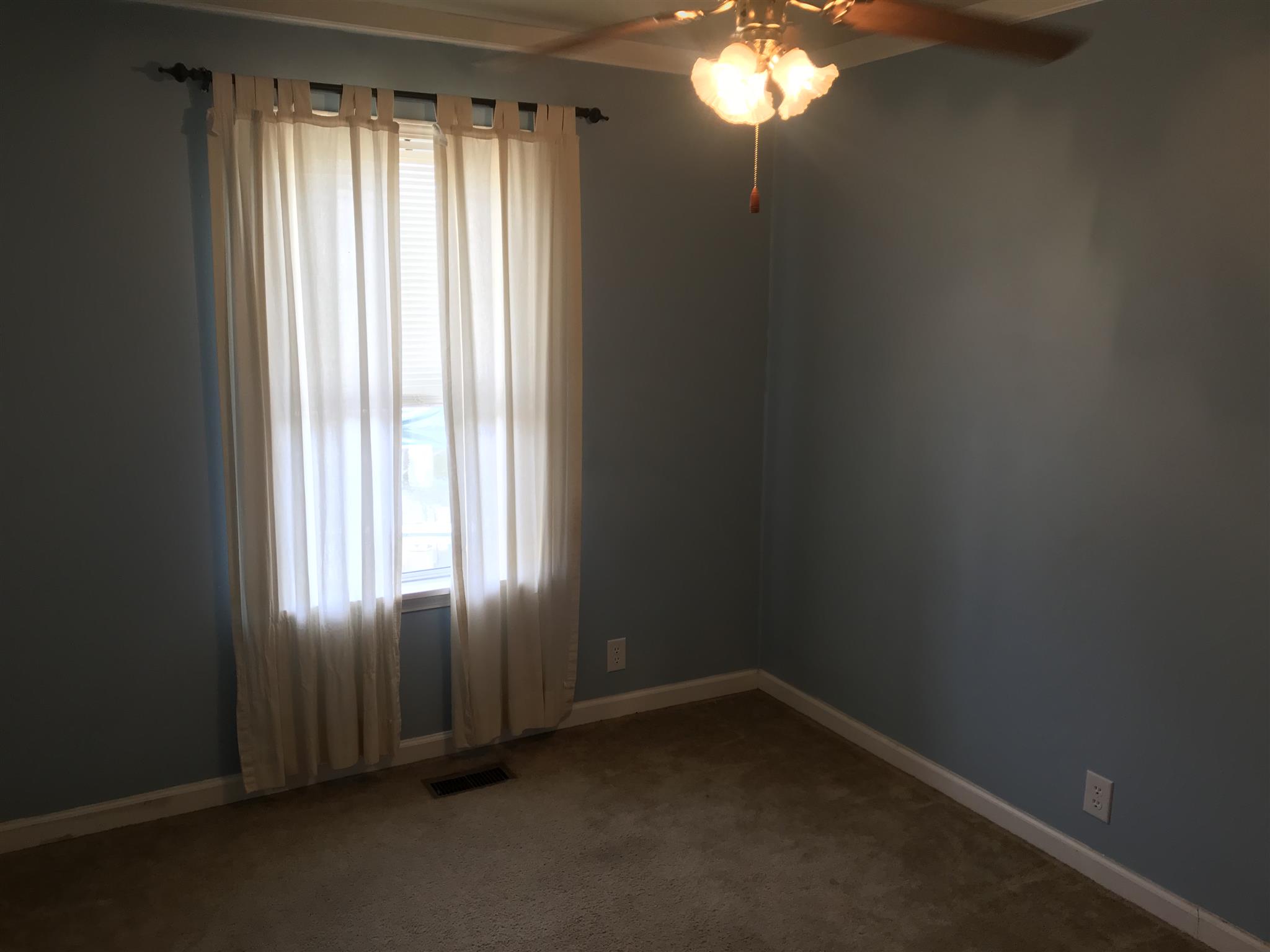 5745 Simmons Bluff Road Lebanon, TN 37090 - Photo 17 of 26 bedroom four 9x10 walk in closet