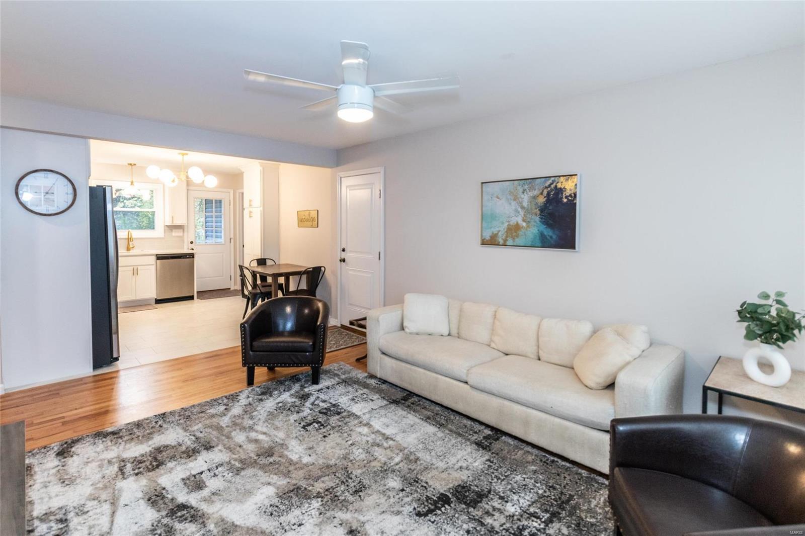 331 Summit Road Fenton, MO 63026 - Photo 2 of 45 Gallery Image 2