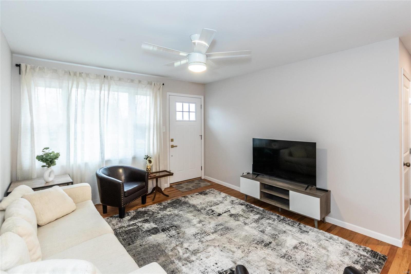 331 Summit Road Fenton, MO 63026 - Photo 4 of 45 Gallery Image 4