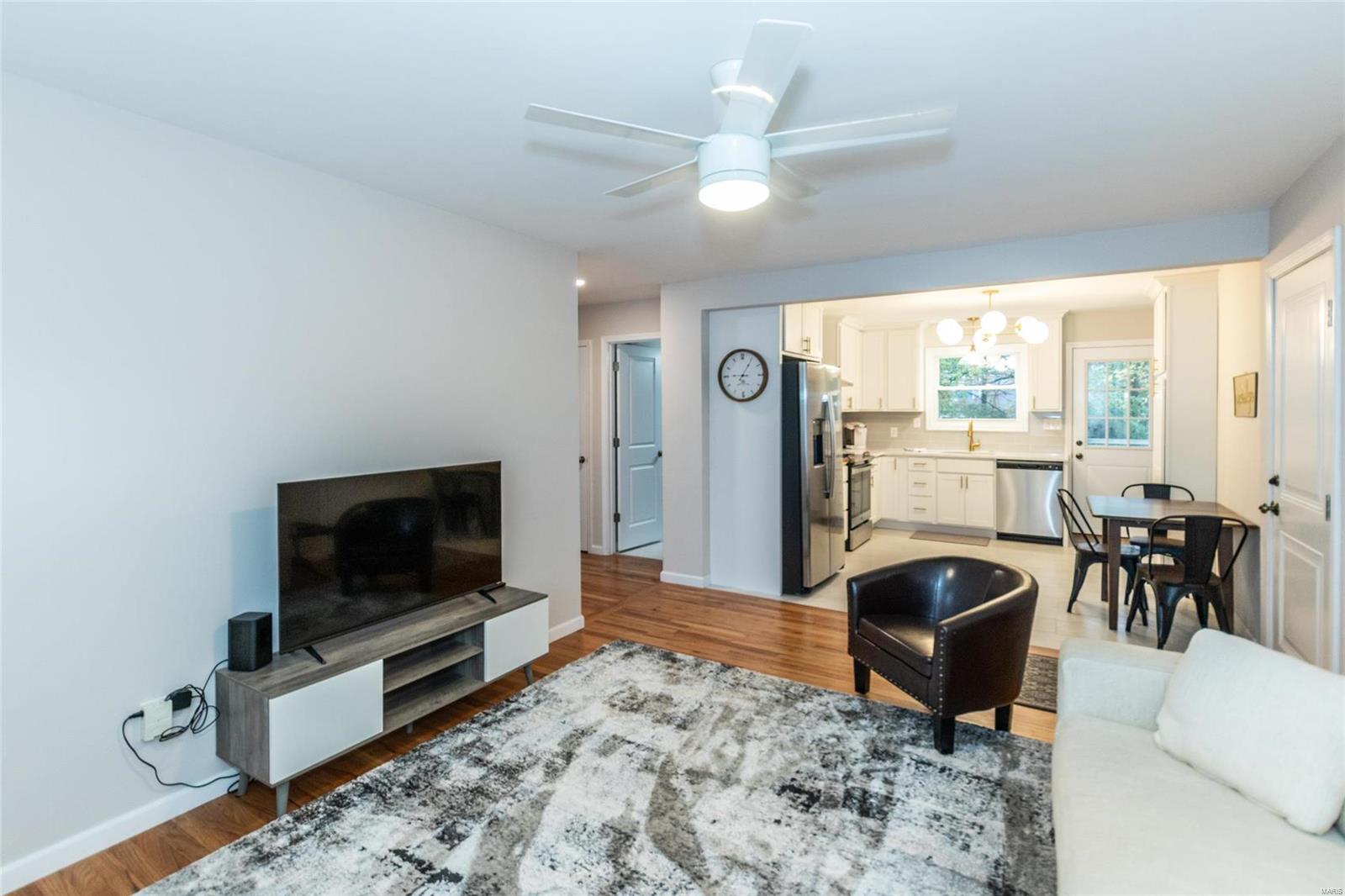 331 Summit Road Fenton, MO 63026 - Photo 5 of 45 Gallery Image 5