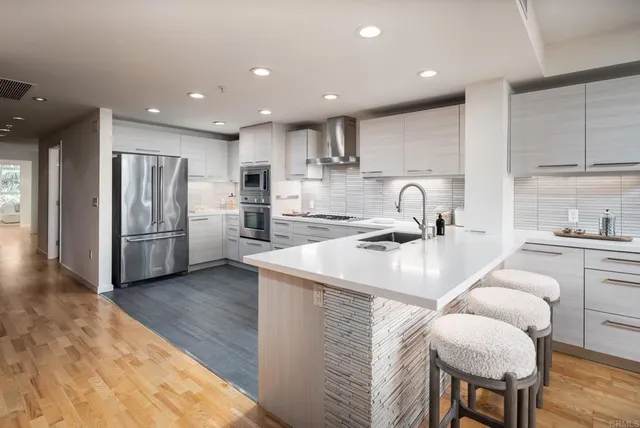 $1,365,000 | 1431 Pacific Highway, Unit 315, San Diego, CA 92101