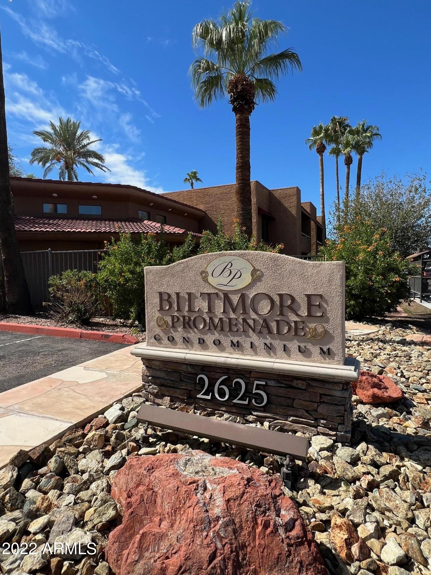 2625 East Indian School Road, Unit 101 Phoenix, AZ 85016 - Photo 15 of 15 a vase of flowers sitting on a table