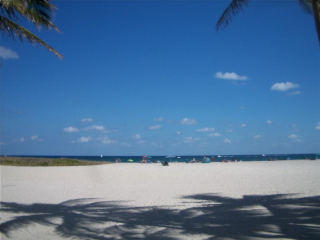 801 North Riverside Drive, Unit 3C Pompano Beach, FL 33062 - Photo 16 of 34 CLOSE TO THE BEACH.....1 BLOCK