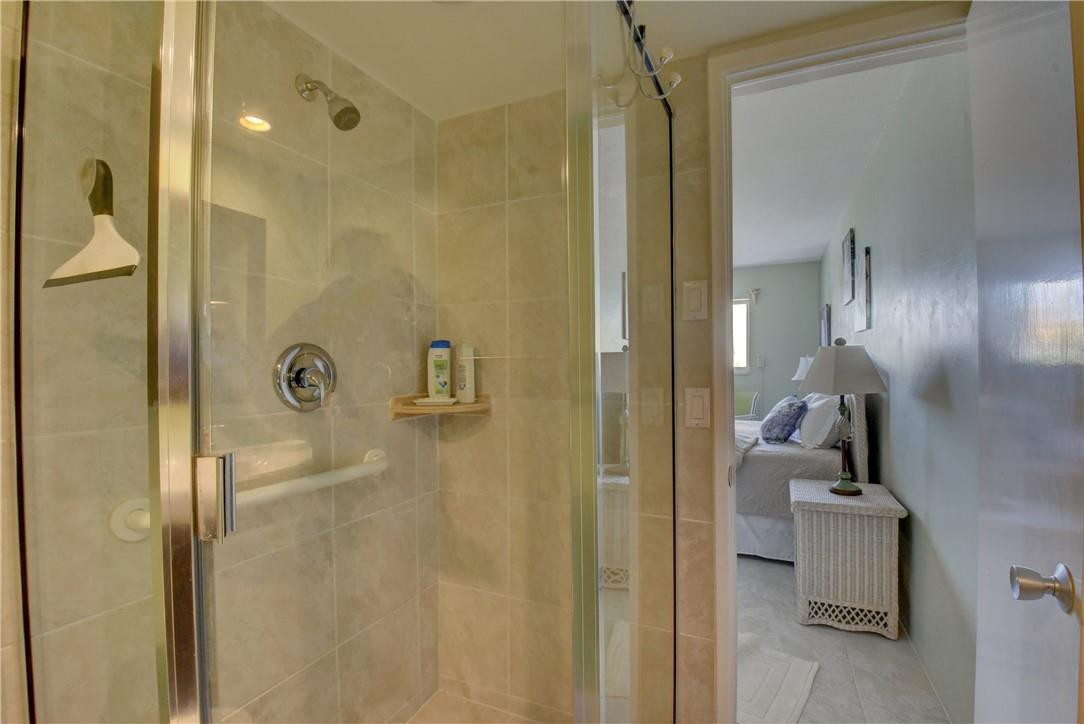 801 North Riverside Drive, Unit 3C Pompano Beach, FL 33062 - Photo 9 of 34 MASTER BATHROOM