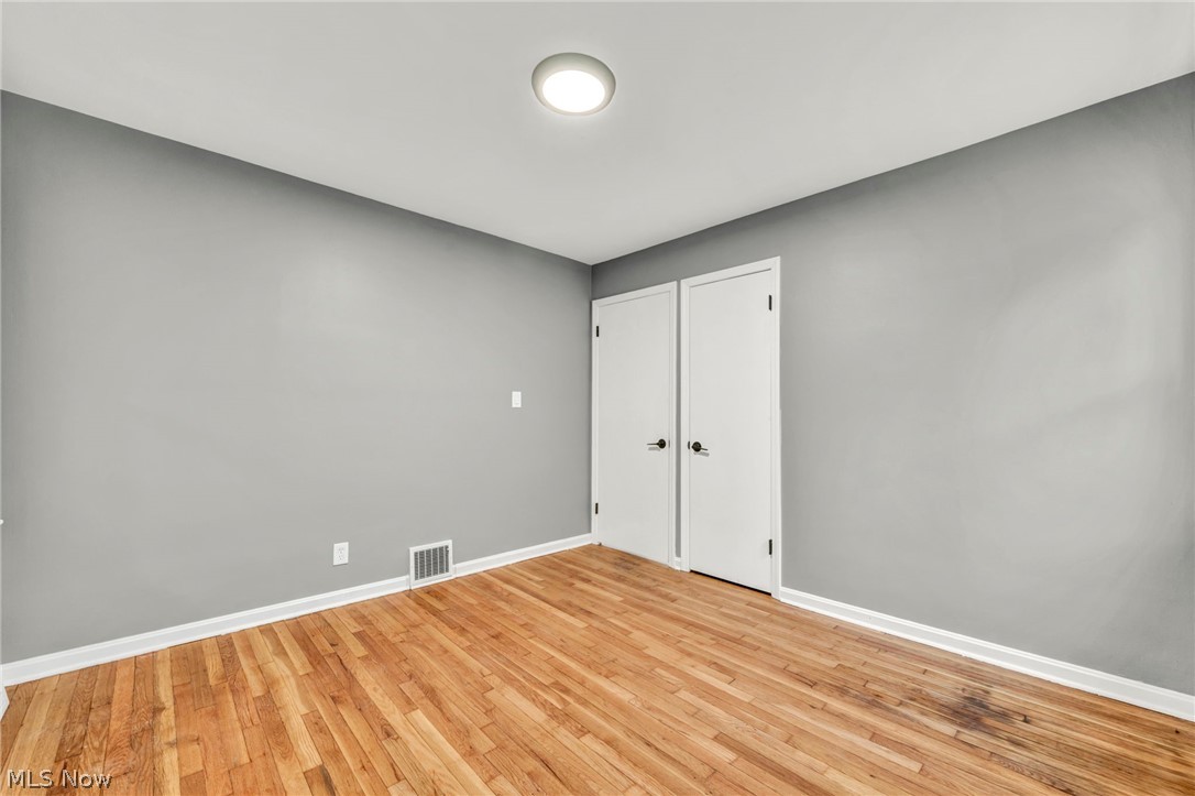 1914 Lorimer Road Cleveland, OH 44134 - Photo 18 of 43